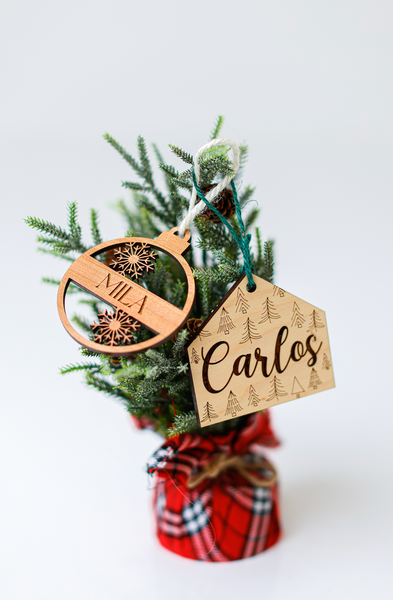 Ornamentos Personalizados en Madera (6 o más precio cada uno*)