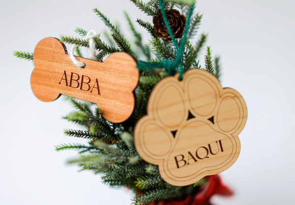 Ornamentos Personalizados en Madera (Paquete de 3)